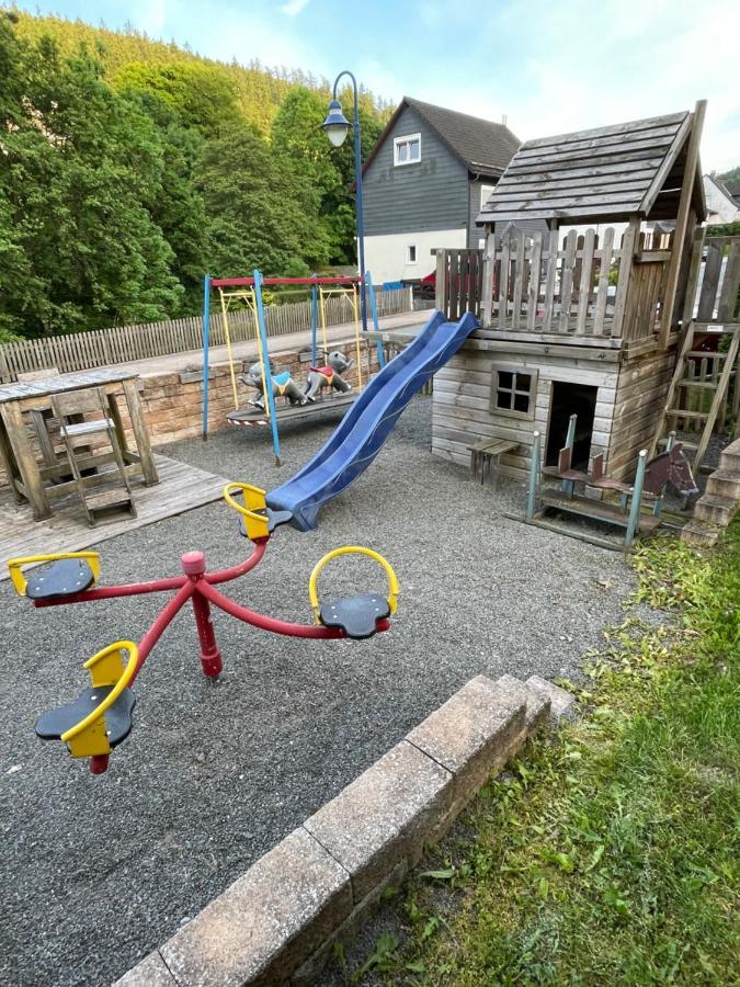 Ferienwohnung Up Willingen-Schwalefeld Виллинген Экстерьер фото